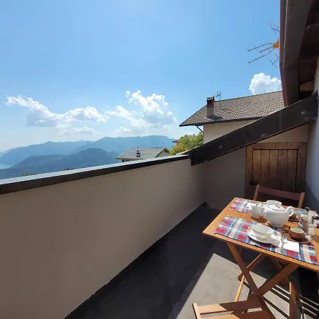 Peace And Mountain Iseo Hospitality Holiday home *