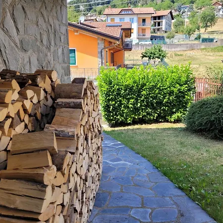 Peace And Mountain Iseo Hospitality Bossico
