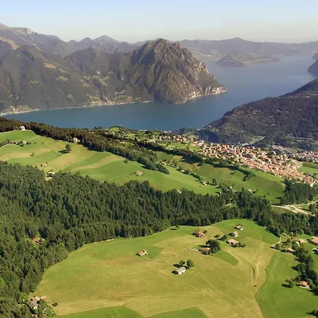 בית נופש Peace And Mountain Iseo Hospitality *